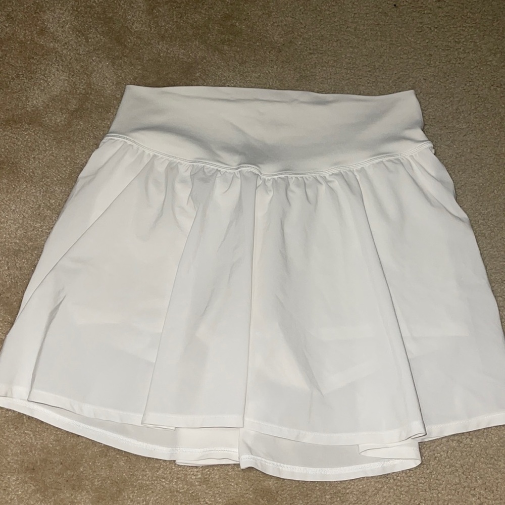 Aerie white skort